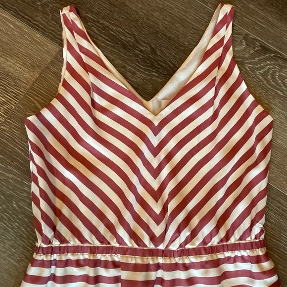 Loft Size Medium sleeveless coral/pink and cream striped dress with cream liner - Picture 2 of 6